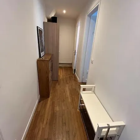 Apartment Calm In Great Location Paris